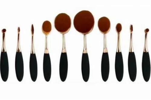 Tooth brush makeup set Tooth brush makeup set