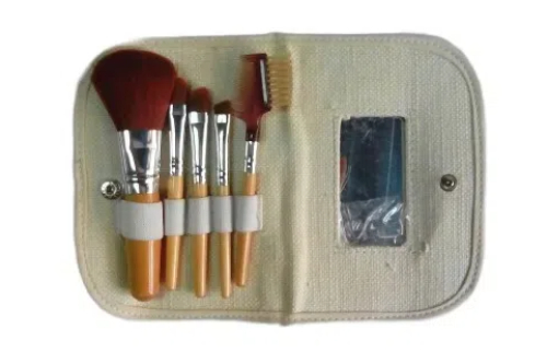 Travel brush set Travel brush set